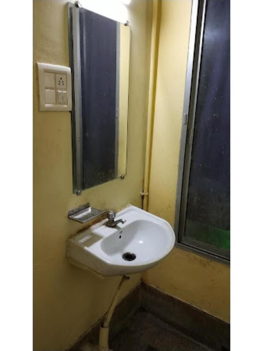 Roxy Inn,Cuttack Eksteriør billede