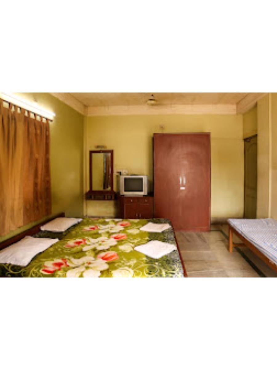 Roxy Inn,Cuttack Eksteriør billede