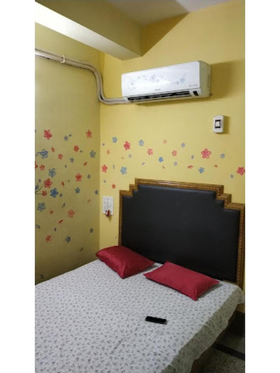 Roxy Inn,Cuttack Eksteriør billede
